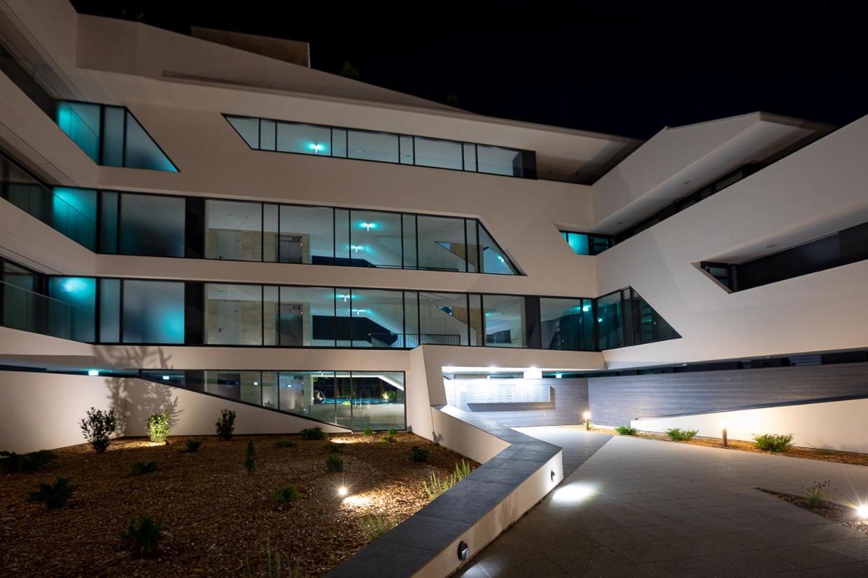 Marina Apartman Hotel Balatonszárszó Extérieur photo