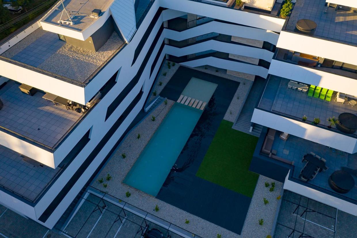 Marina Apartman Hotel Balatonszárszó Extérieur photo