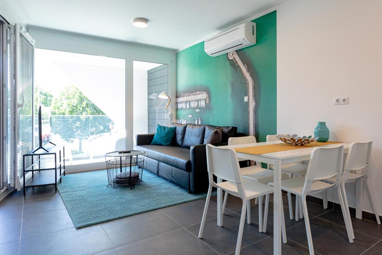 Marina Apartman Hotel Balatonszárszó Extérieur photo